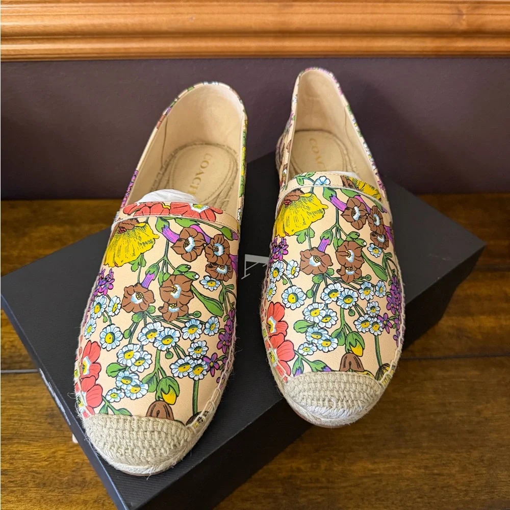 ✨NIB - Coach Women’s Collins Floral Printed Leather Espadrille Flats✨ - Picture 3 of 9